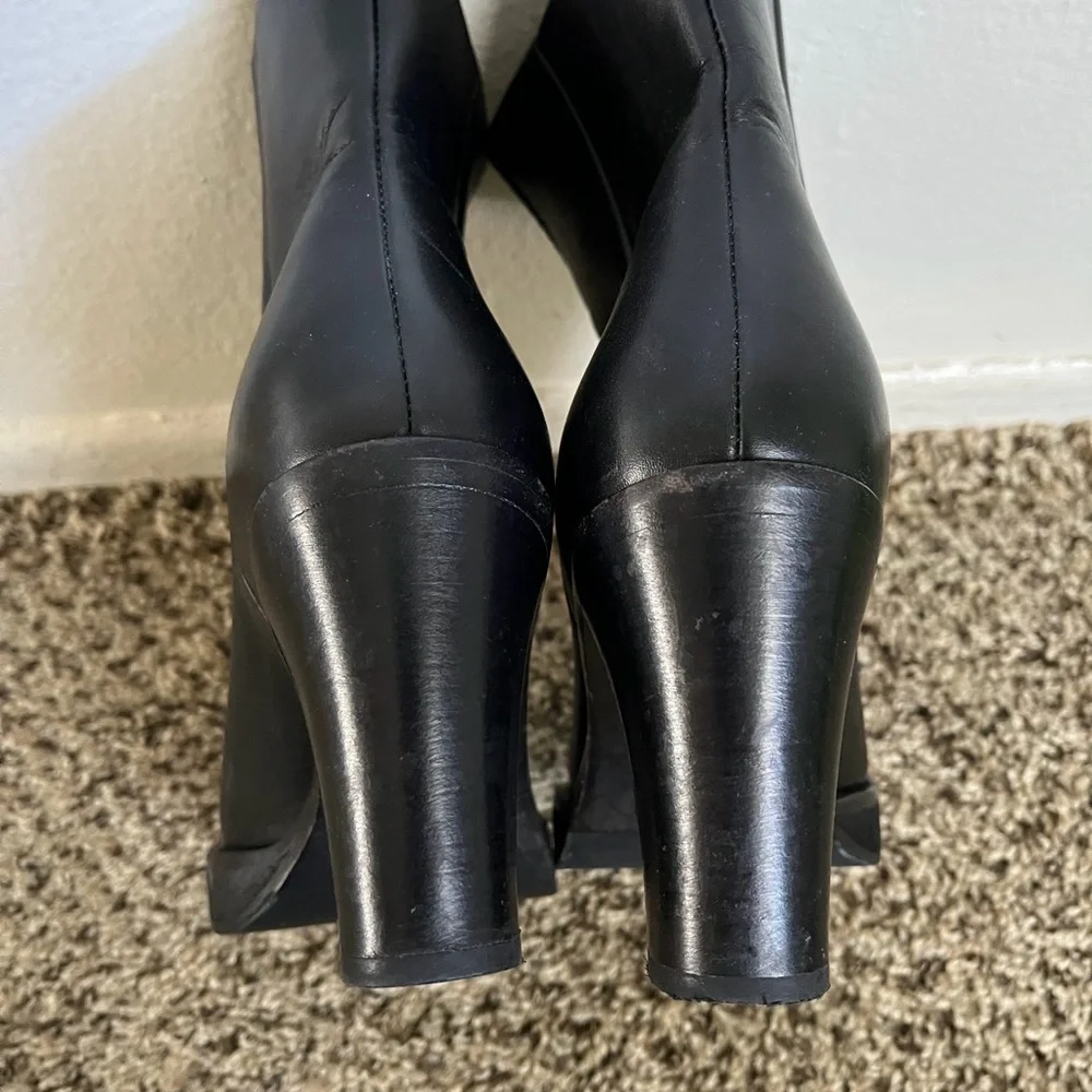 Acne Studios ‘Elise’ Ankle Boots - Picture 12 of 16